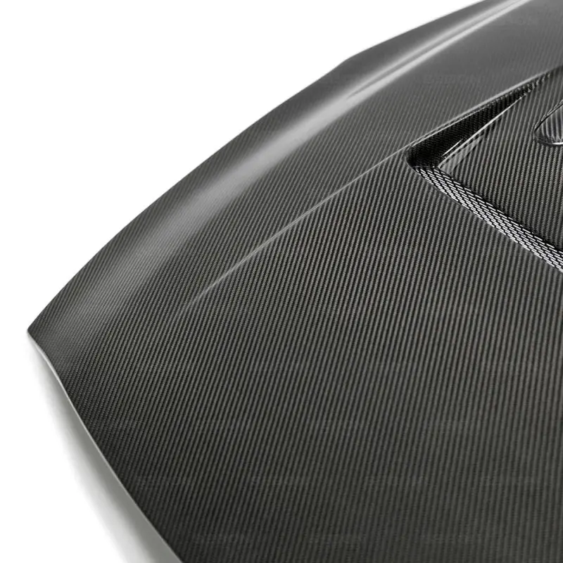 Seibon 09-12 Nissan Gtr R35 Dv-Style Carbon Fiber Hood 2