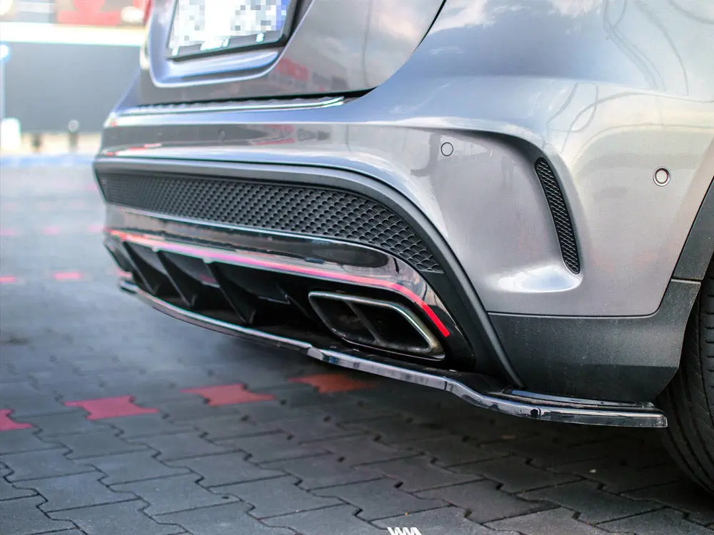 Rear Splitter (No Vertical Bars) Mercedes-Benz Gla 45 Amg Suv (X156) Pre-Facelift (2014-2017) 1