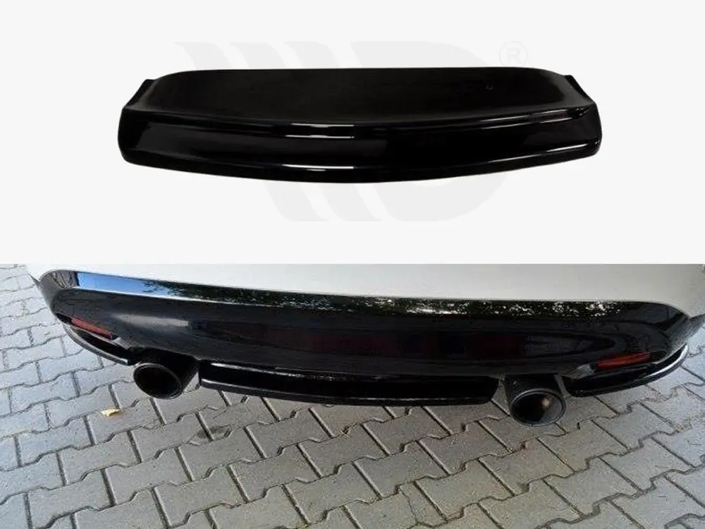 Central Rear Splitter Infiniti Qx70 1