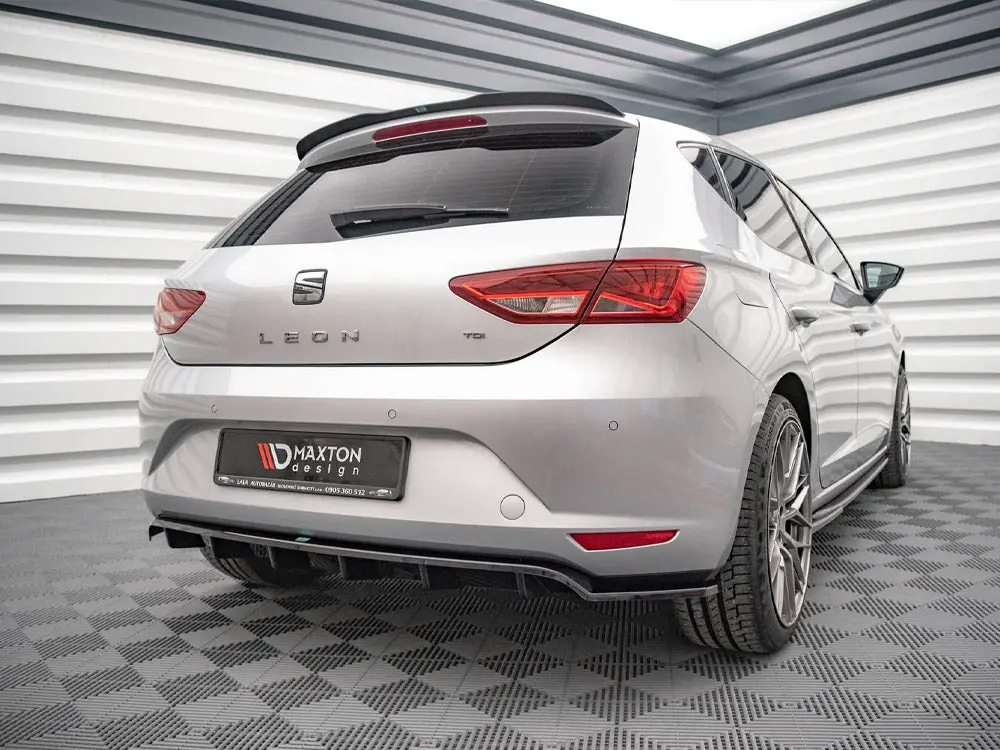 Maxton Design Central Rear Splitter (Vertical Bars) Seat Leon Hatchback Mk3 (2012-2016) 2