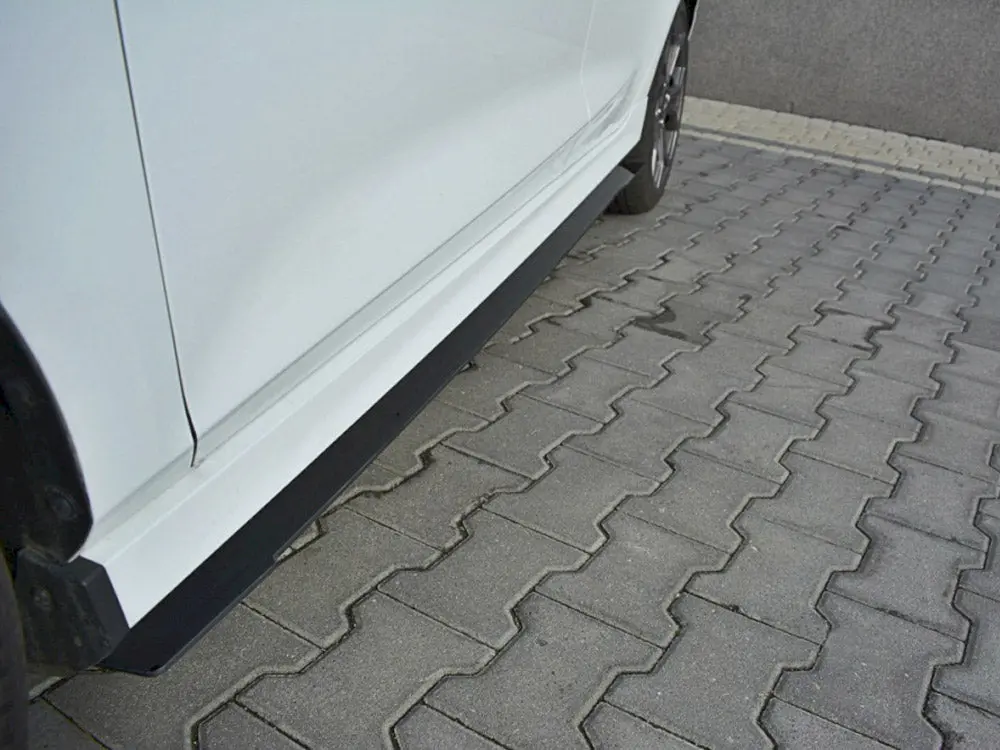 Maxton Design Racing Side Skirts Diffusers V.2 Ford Fiesta Mk8 St / St-Line 2