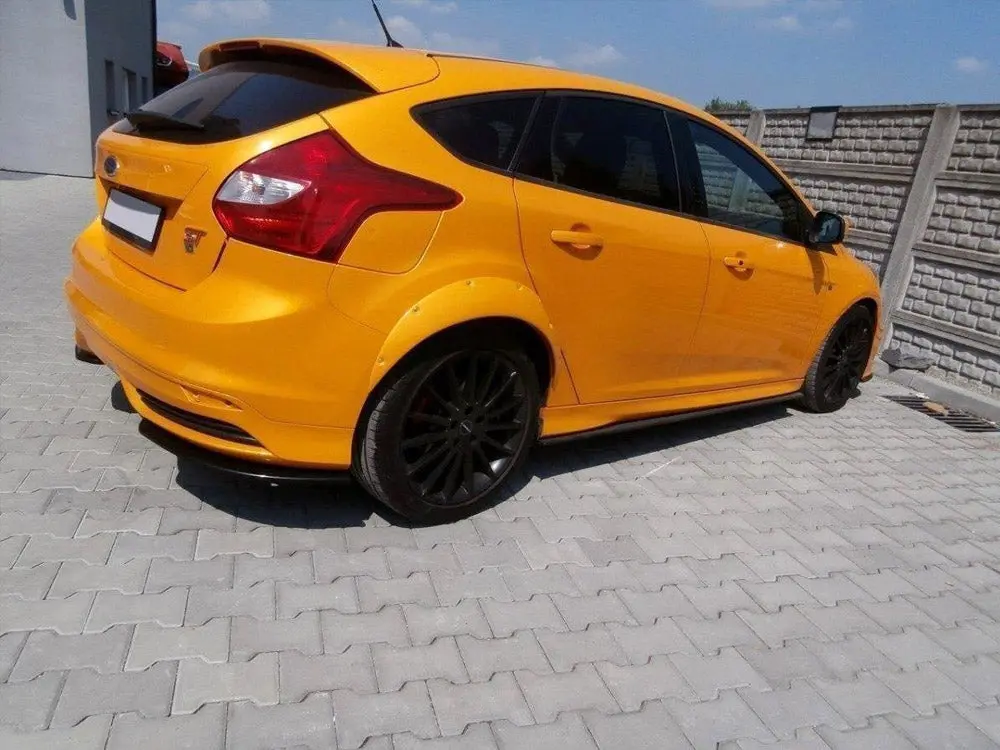Maxton Design Fenders Extension Ford Focus St Mk3 (2012-2014) 1