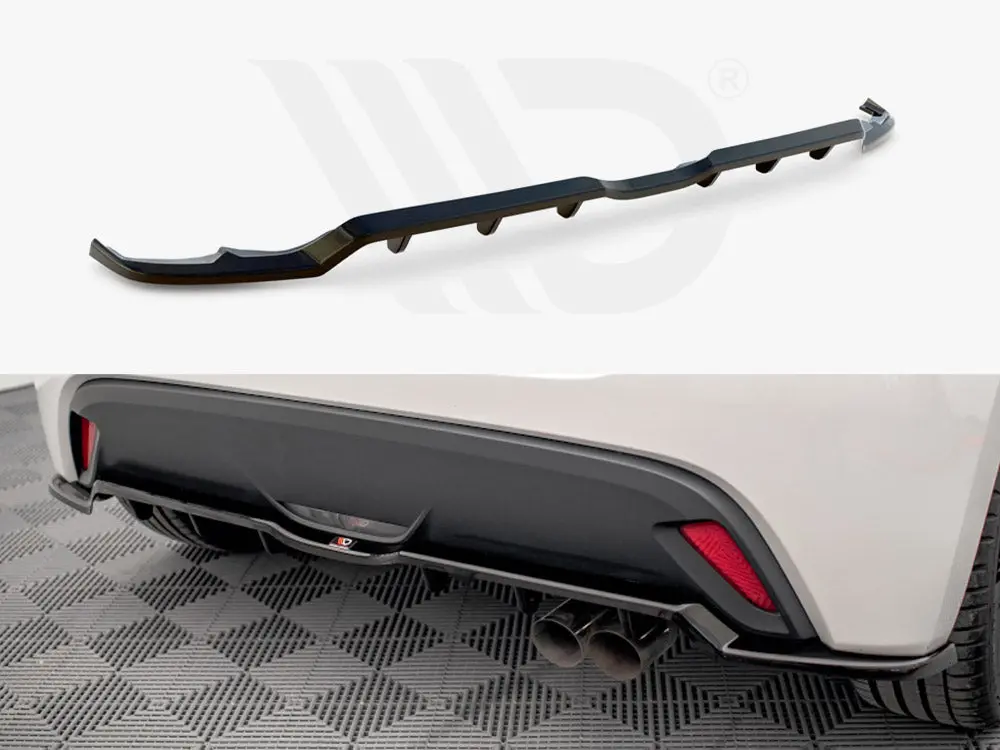Central Rear Splitter V.2 (Vertical Bars) Toyota Yaris Mk4 1