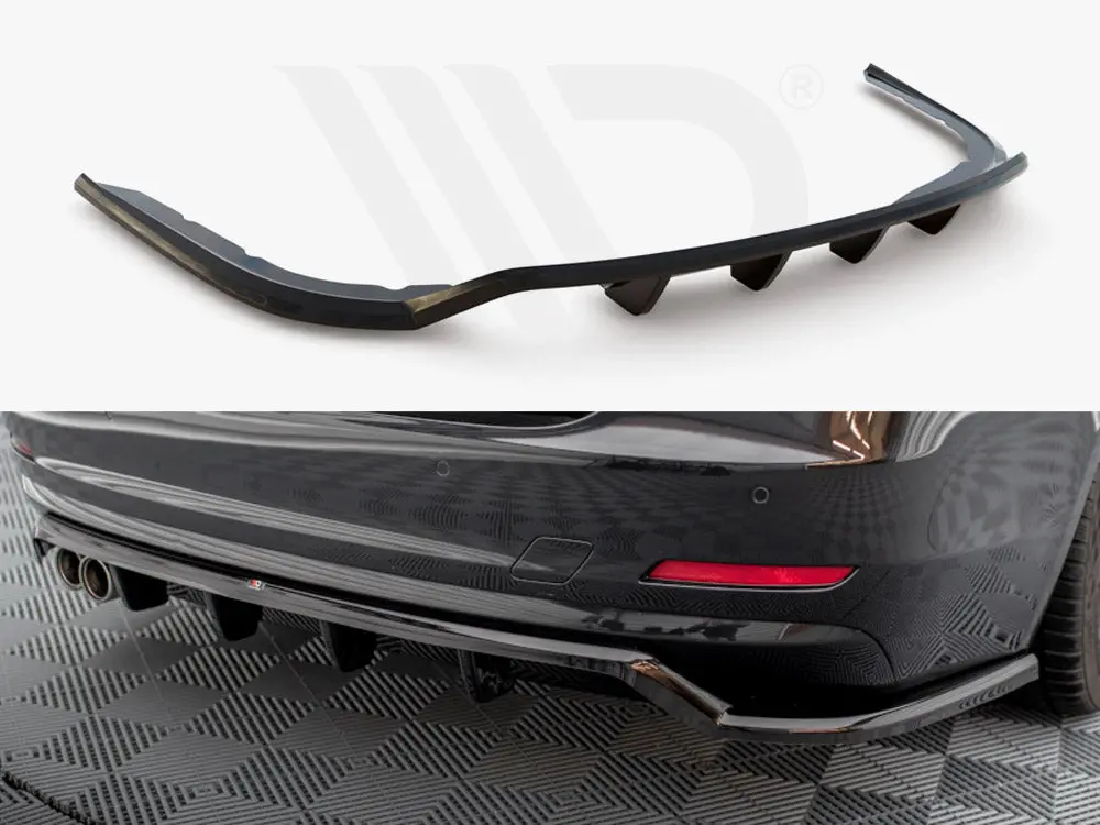 Maxton Design Central Rear Splitter (Vertical Bars) Bmw 4 Gran Coupe F36 1