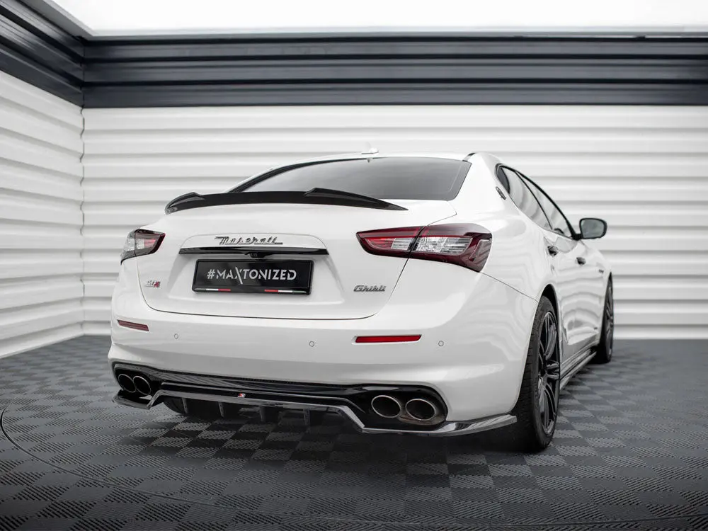 Maxton Design Central Rear Splitter (Vertical Bars) Maserati Ghibli Mk3 Facelift 2