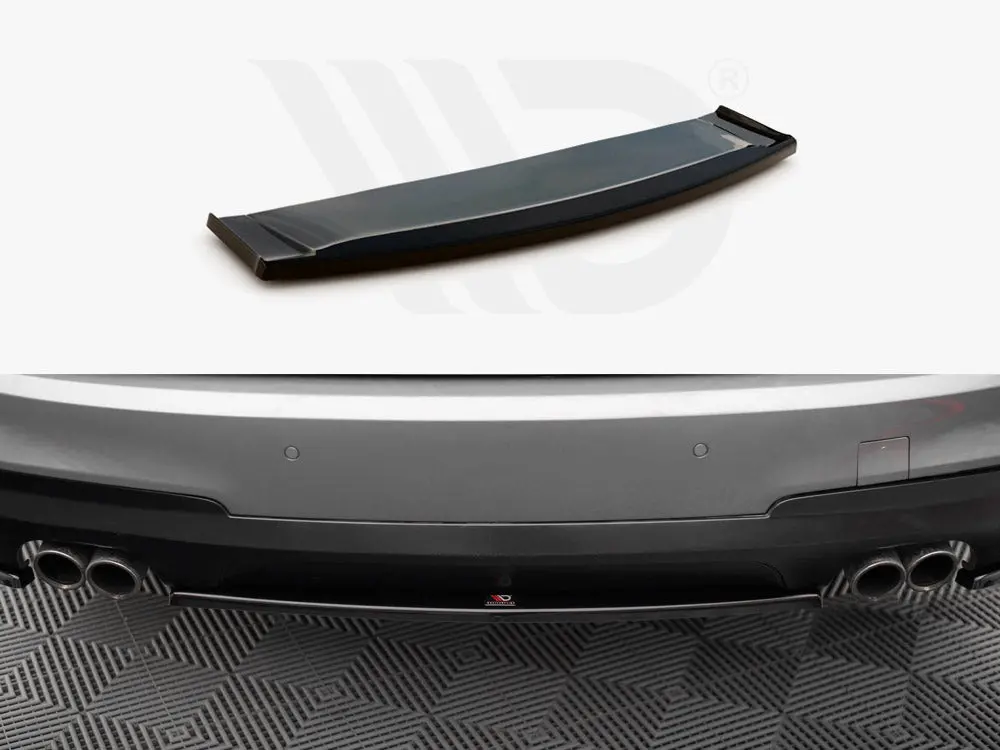 Maxton Design Central Rear Splitter Bmw 5 Gt M-Pack F07 1