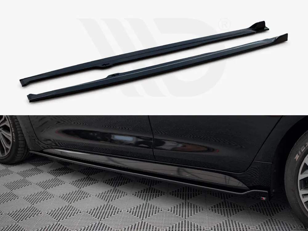 Maxton Design Side Skirts Diffusers Toyota Corolla Mk12 Hatchback 1