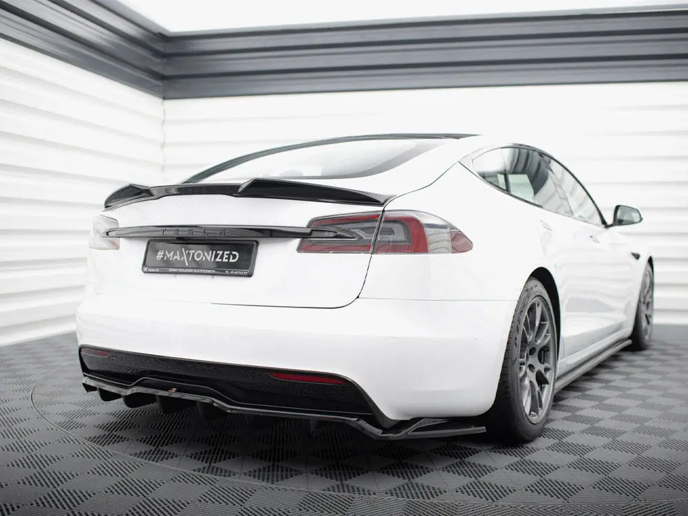 Maxton Design Central Rear Splitter (Vertical Bars) V.2 Tesla Model S Plaid Mk1 Facelift 2