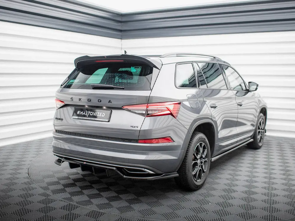 Maxton Design Central Rear Splitter (Vertical Bars) Skoda Kodiaq Sportline Mk1 Facelift 2