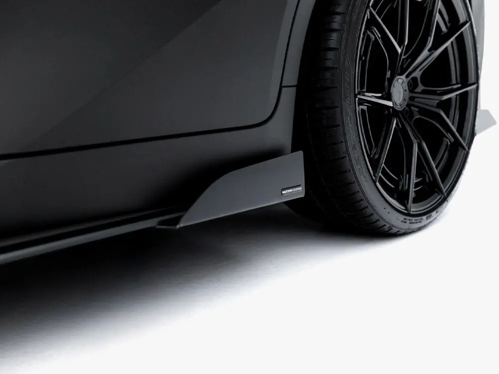 Maxton Design Street Pro Side Skirt Diffusers + Flaps Lexus Is 500 Mk3 Facelift 2 (Xe30) 2