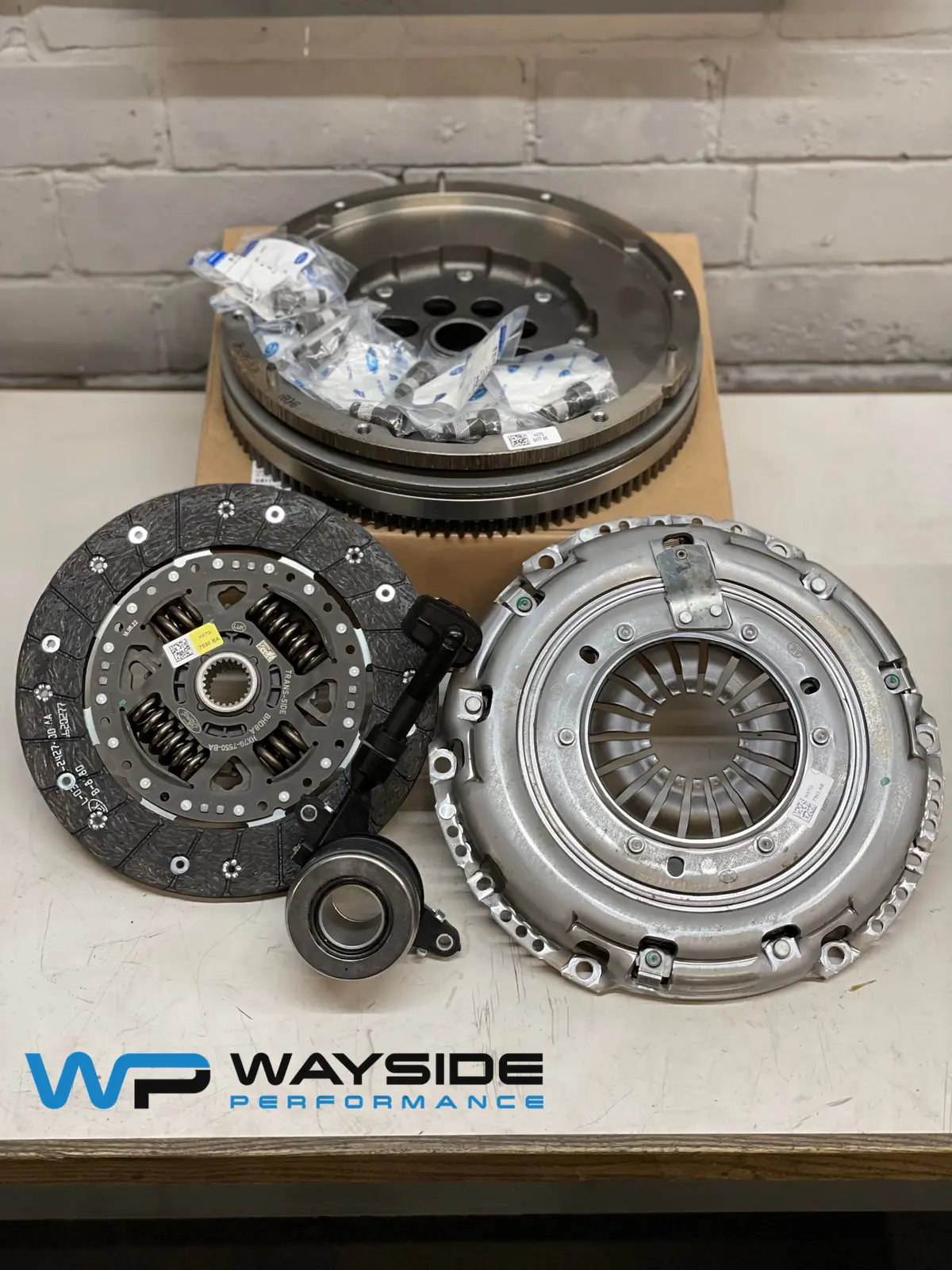 Mk8 Fiesta St Clutch And Flywheel Kit Genuine Ford 1