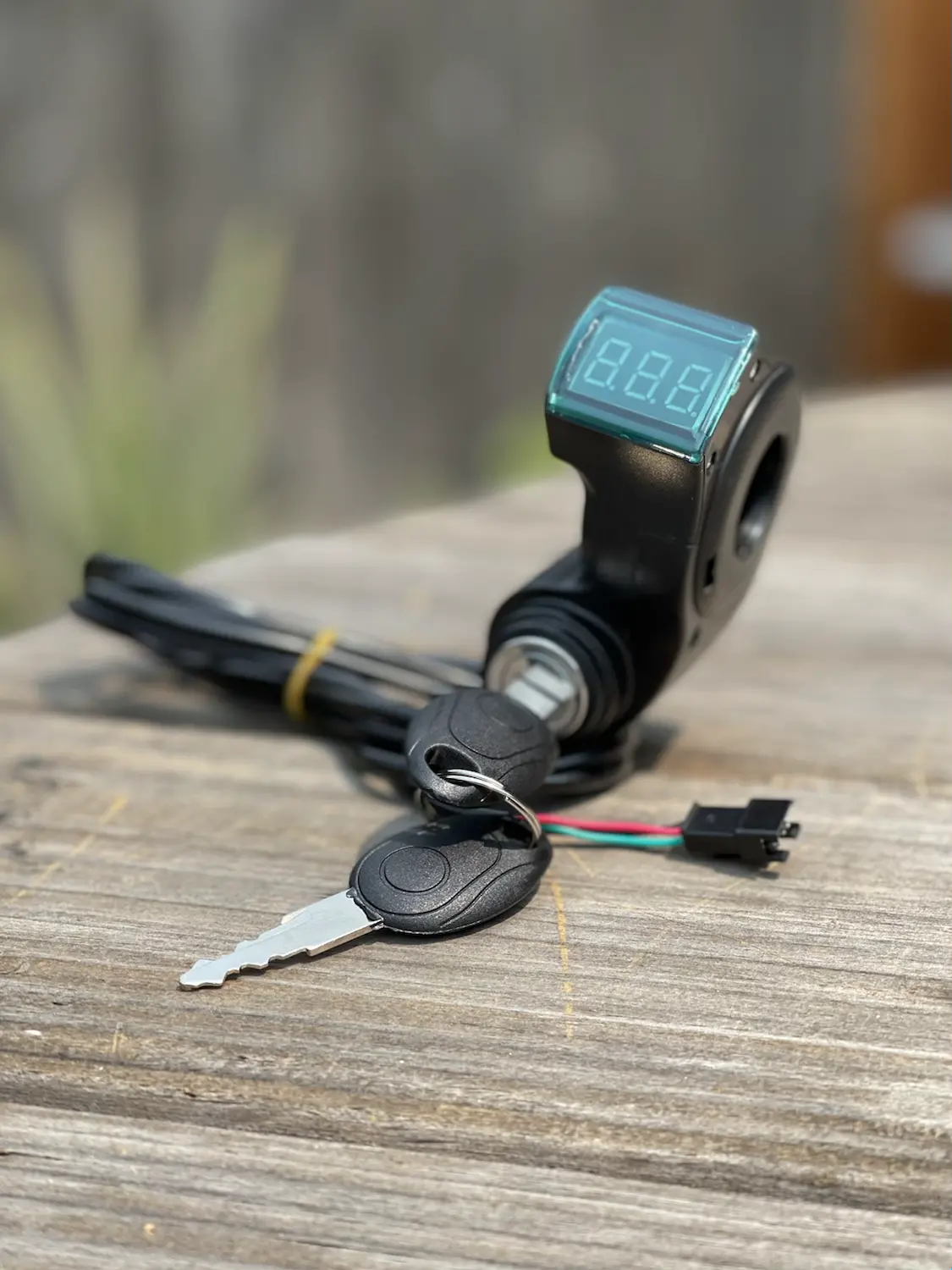 Key Switch With Volt Meter 1