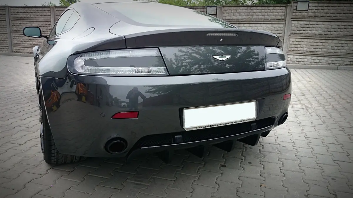 Maxton Design Rear Diffuser Aston Martin V8 Vantage 1