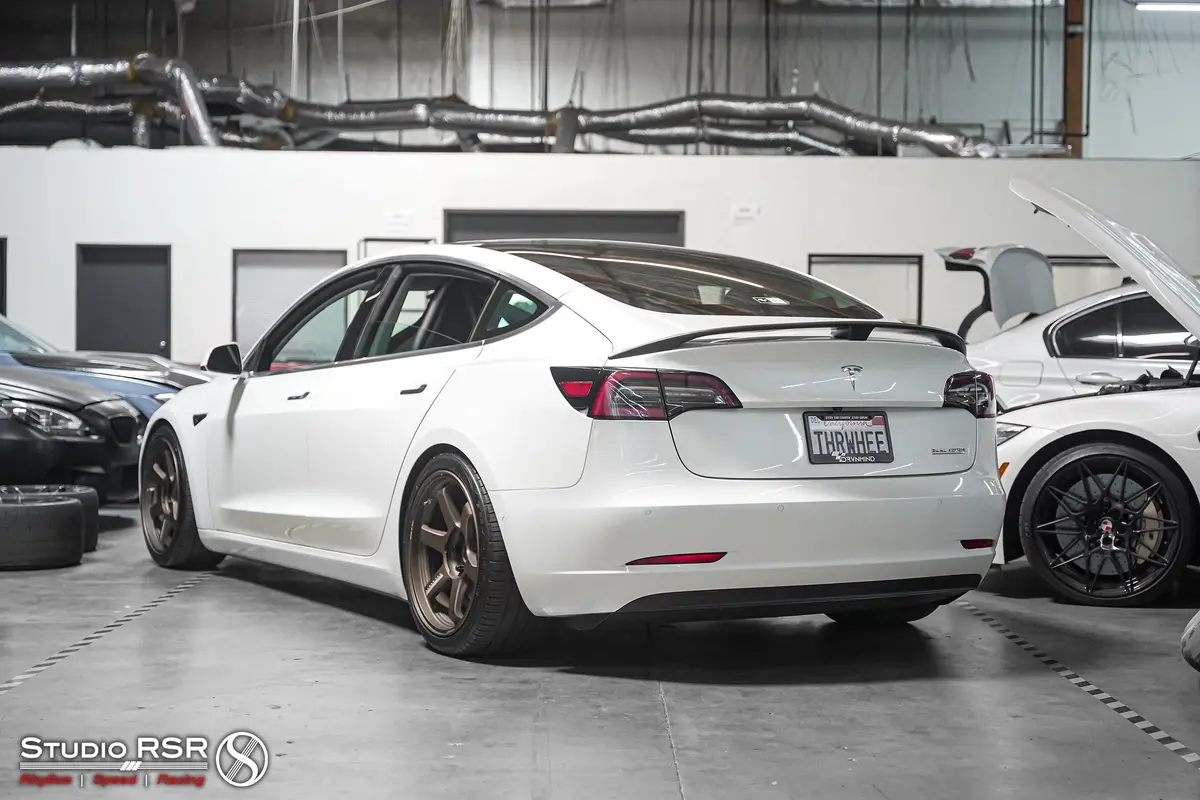 Studiorsr Tesla Model 3 Roll Cage / Roll Bar 8
