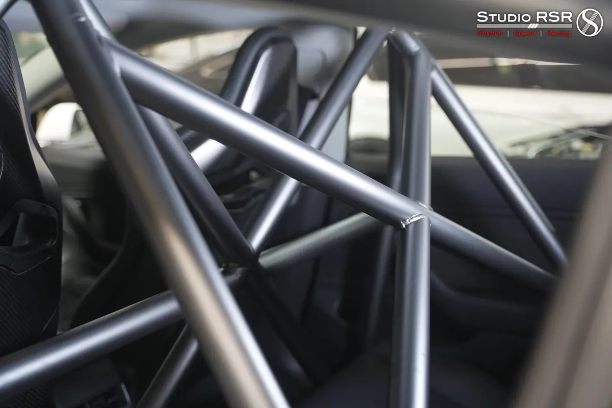 Studiorsr Tesla Model 3 Roll Cage / Roll Bar 5