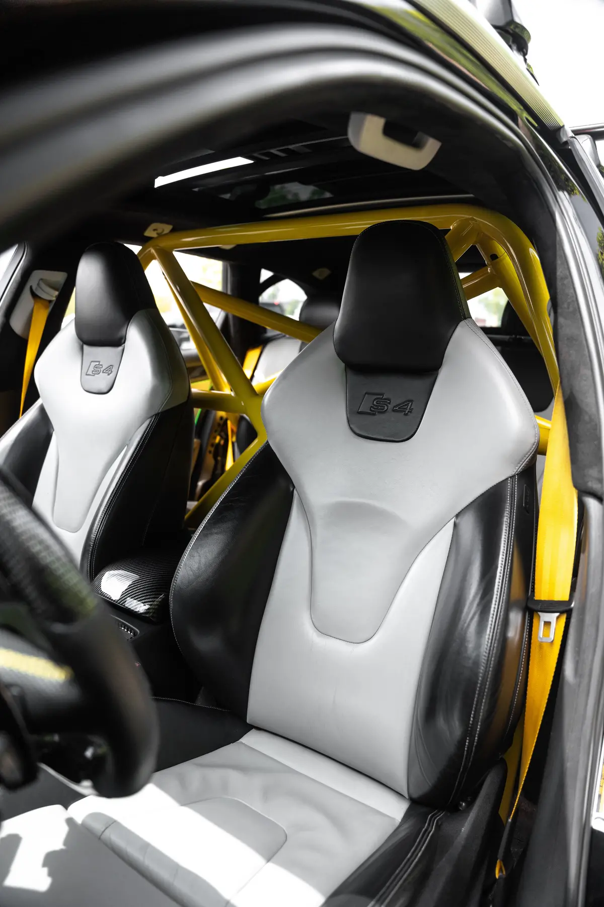 Studiorsr A4 Wagon 4-Point Roll Cage / Roll Bar 2