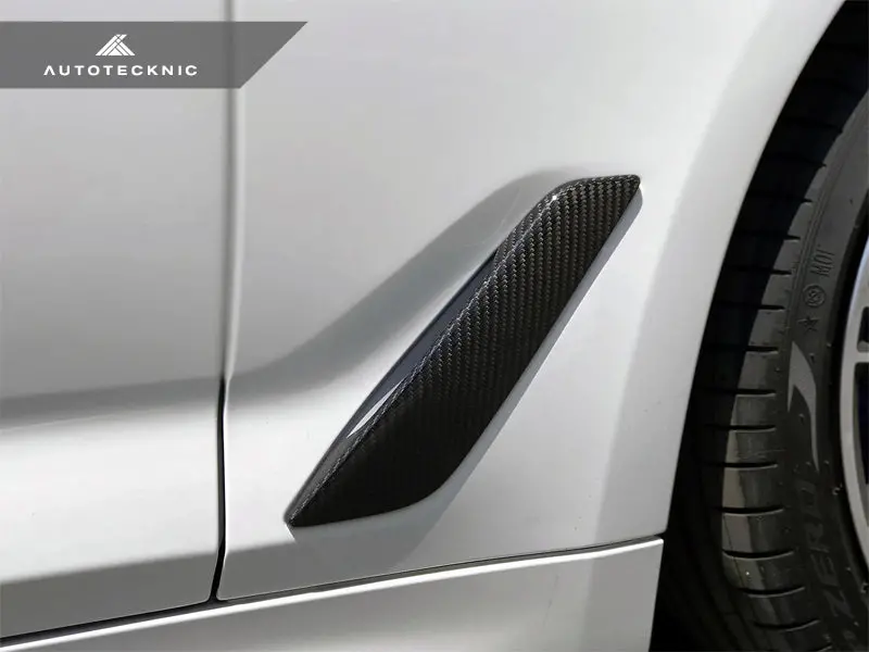 Autotecknic Dry Carbon Fiber Fender Trim - G30 5-Series 1