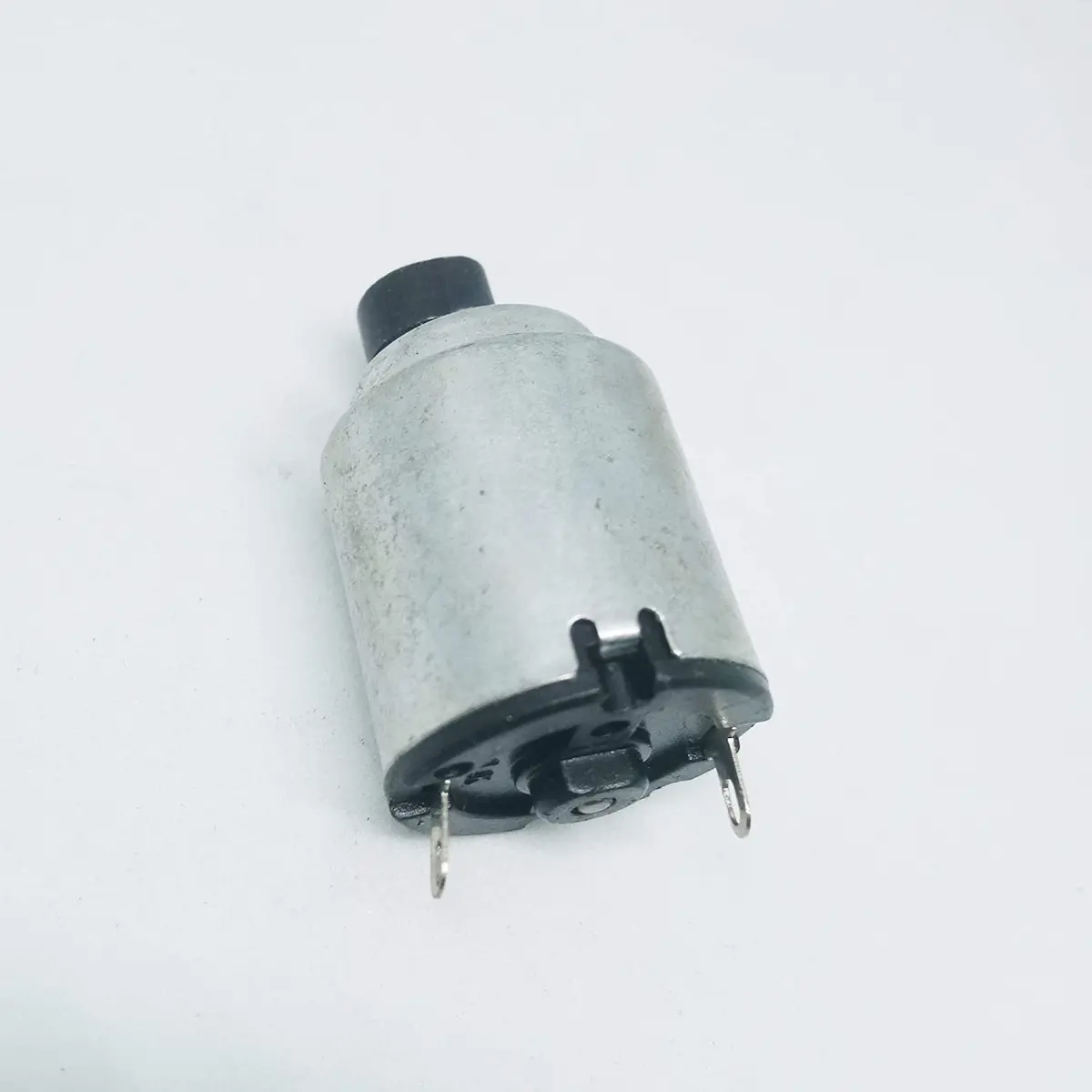 3-6V Small R140 Vibration Motor 1