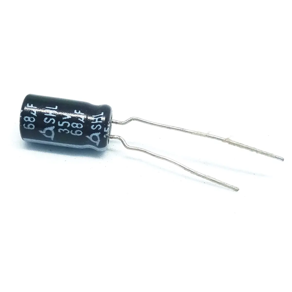 68Uf 35V Electrolytic Capacitor 1