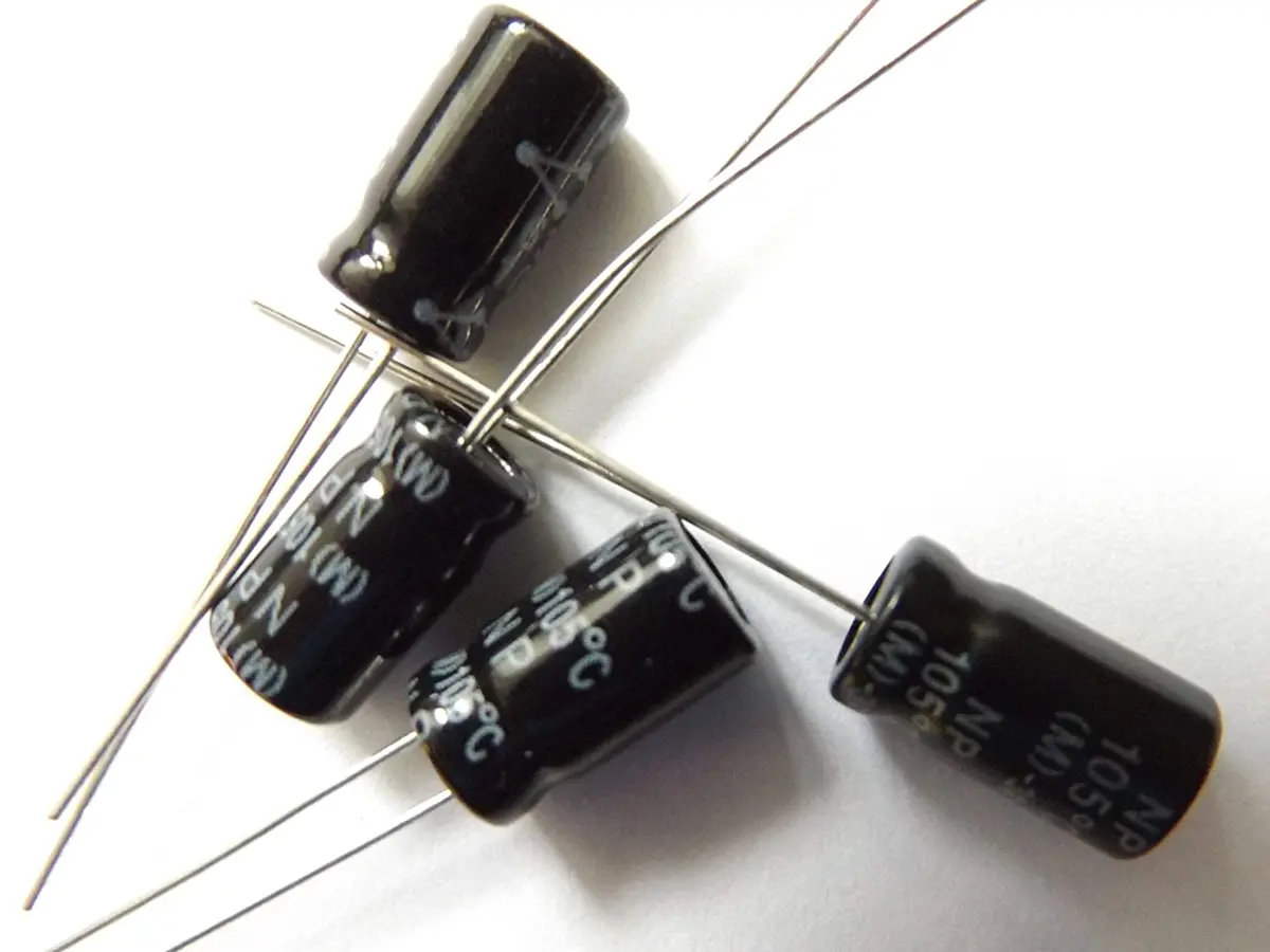 3.3Uf 50V Electrolytic Capacitor 1