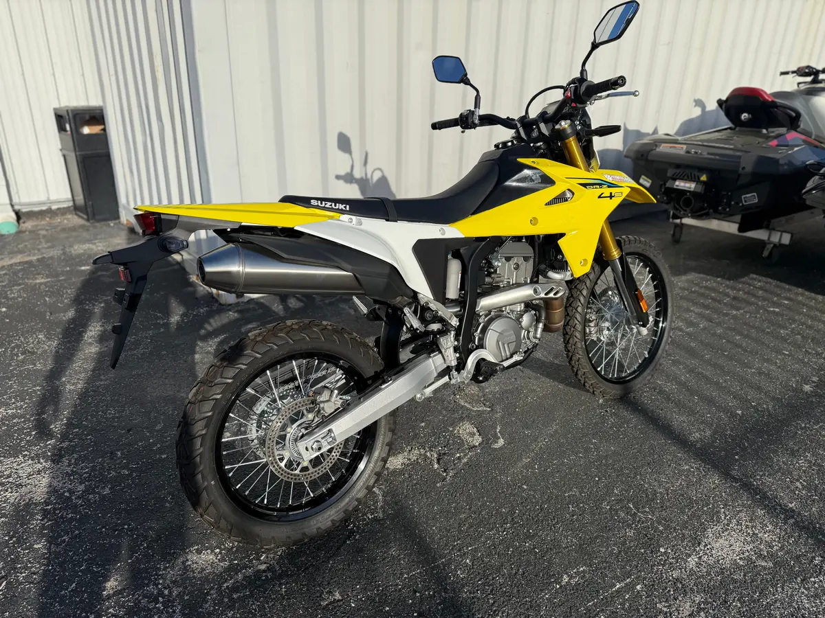 2025 Suzuki Dr-Z 4S Base 2