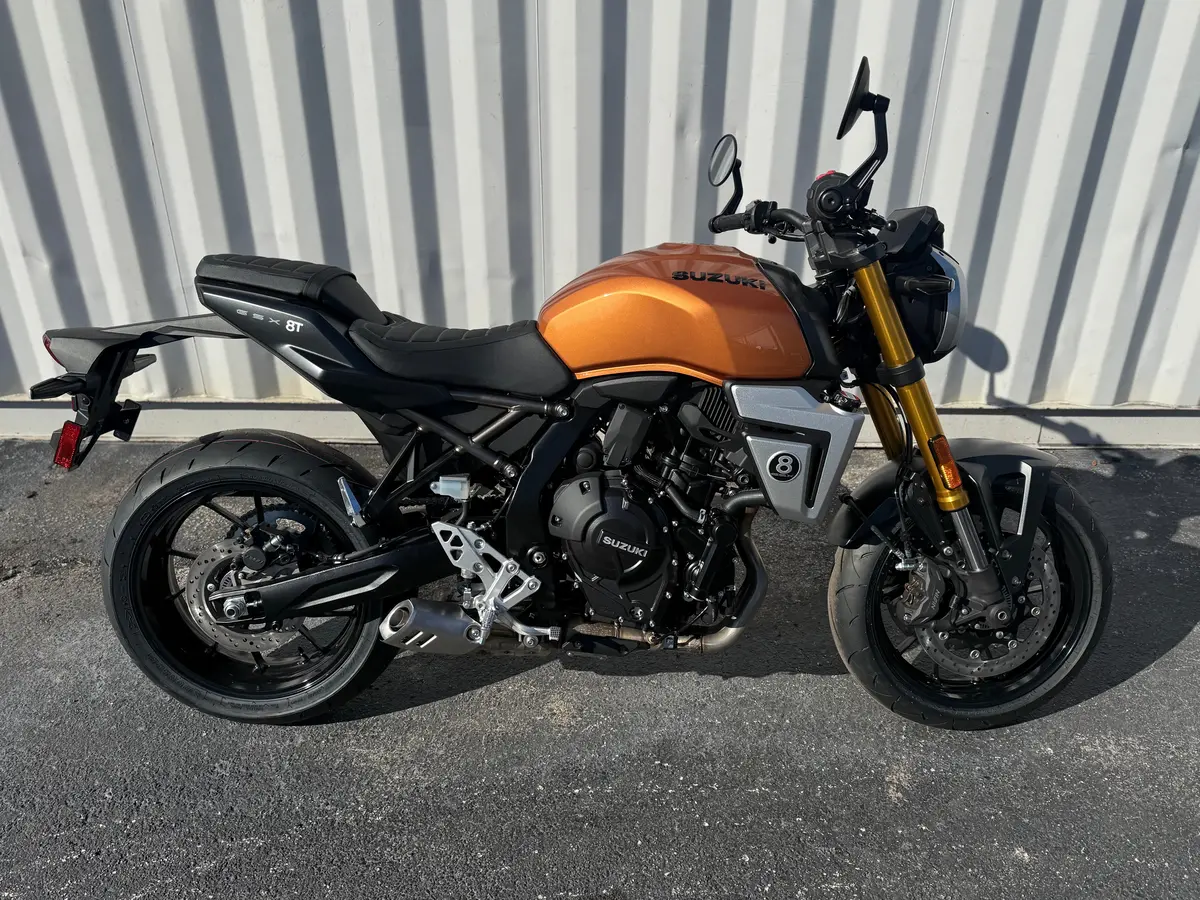 2026 Suzuki Gsx 8T 1