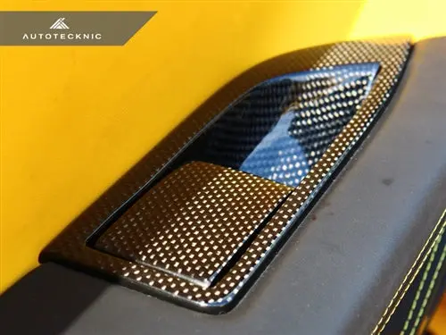 Autotecknic Carbon Fiber Interior Door Handle Set - Ferrari 458 Italia/ 458 Spider 1