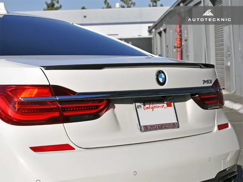 Autotecknic Carbon Fiber Trunk Lip Spoiler - G11/ G12 7-Series 3