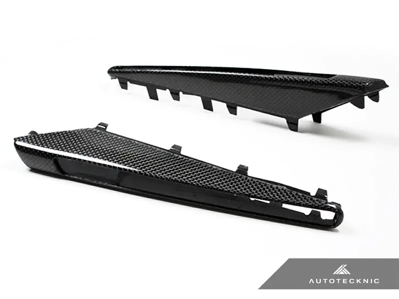 Autotecknic Replacement Carbon Fiber Fender Gills - E90 Sedan / E92 Coupe / E93 Cabrio | M3 1