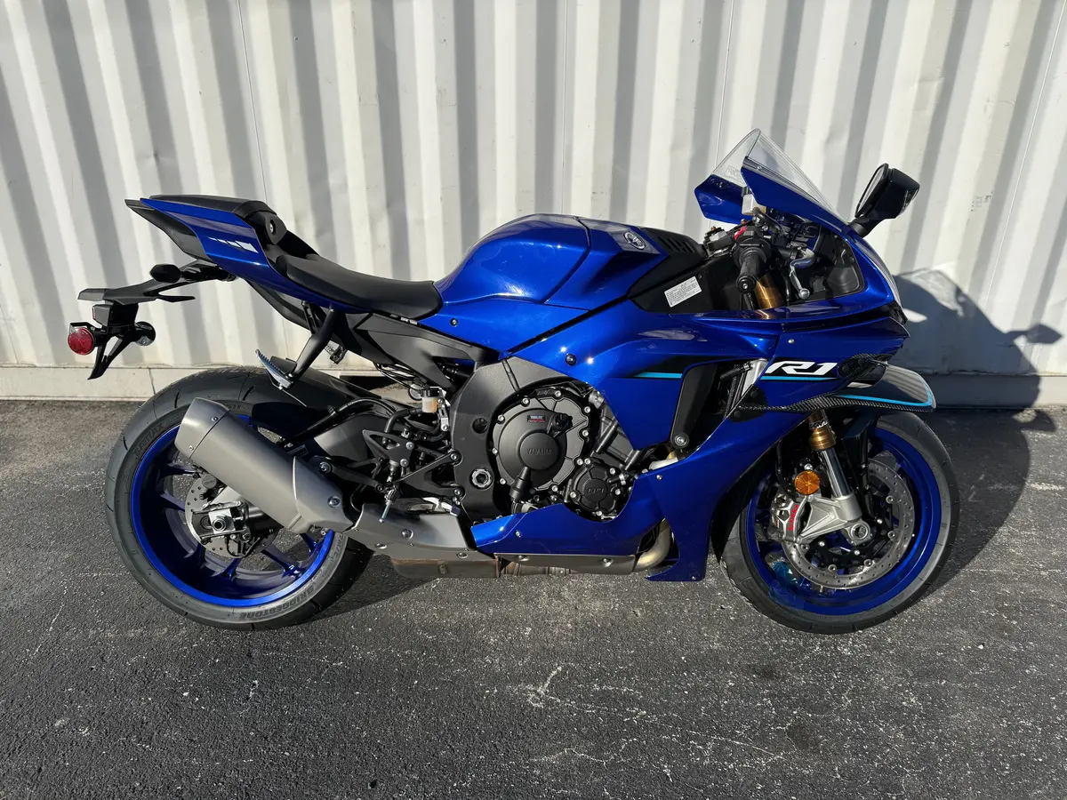 2026 Yamaha Yzf-R1 1
