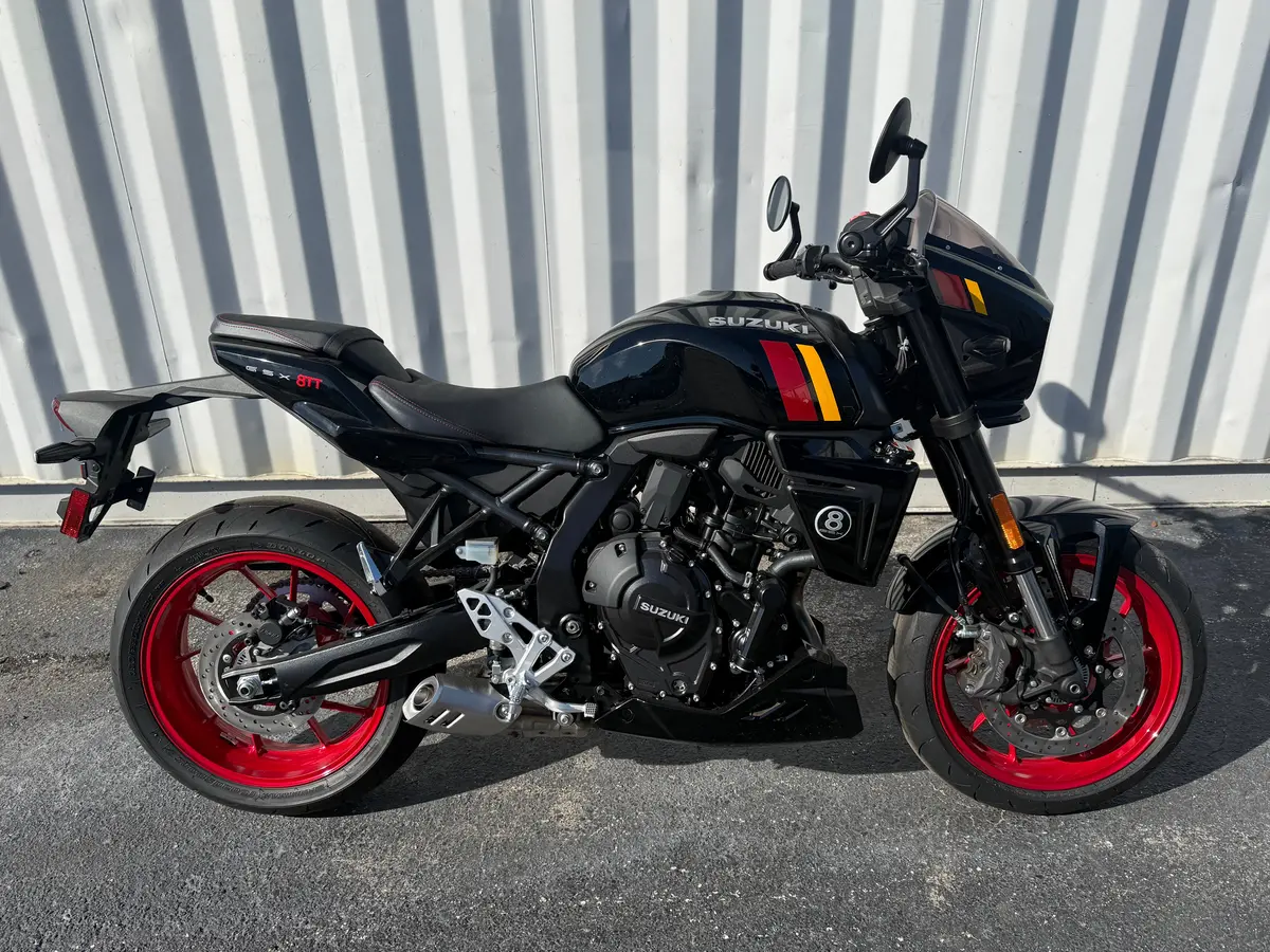 2026 Suzuki Gsx 8Tt 1