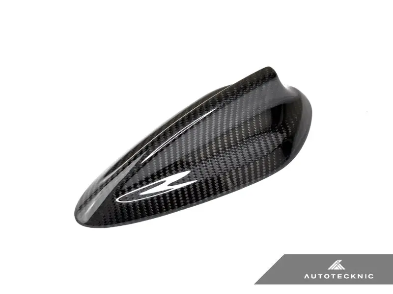 Autotecknic Dry Carbon Roof Antenna Cover - G22/ G23 4-Series 1