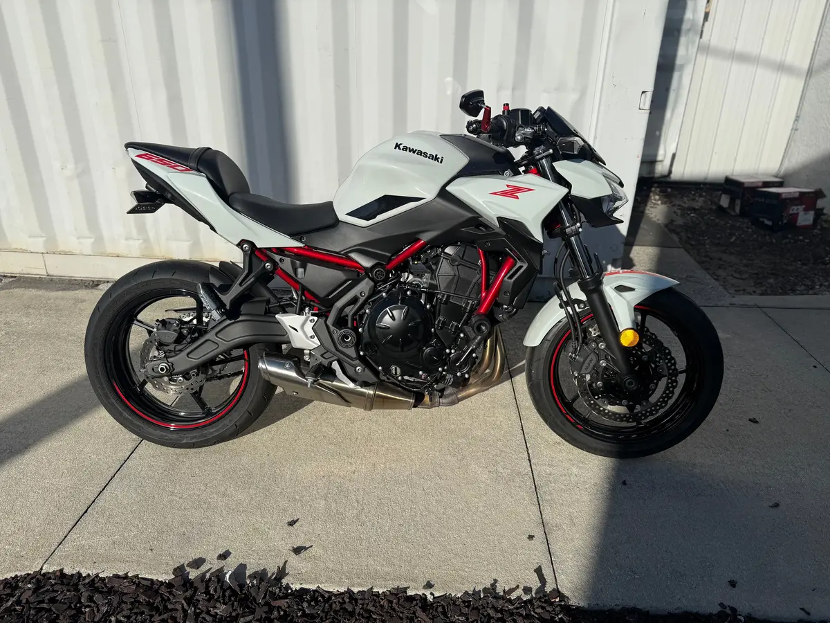 2022 Kawasaki Z650 1