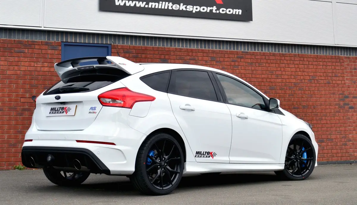 Ford Focus Rs Mk3 Milltek Cat Back Resonated 1