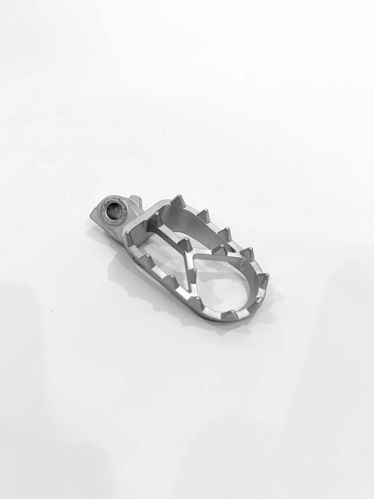 Foot Peg, Left - Etm Rtr 2025 1