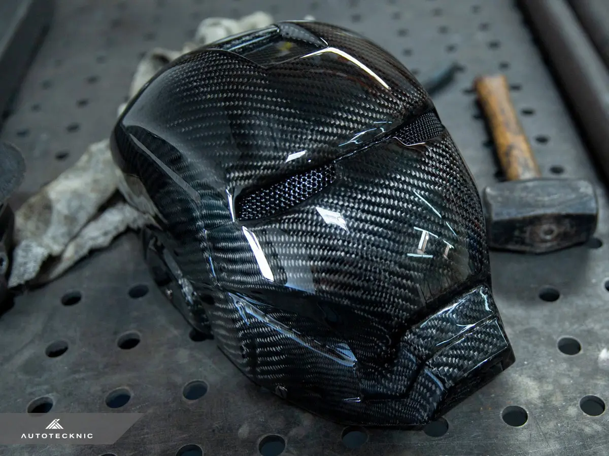 Autotecknic Stryker Carbon Fiber Mask 1