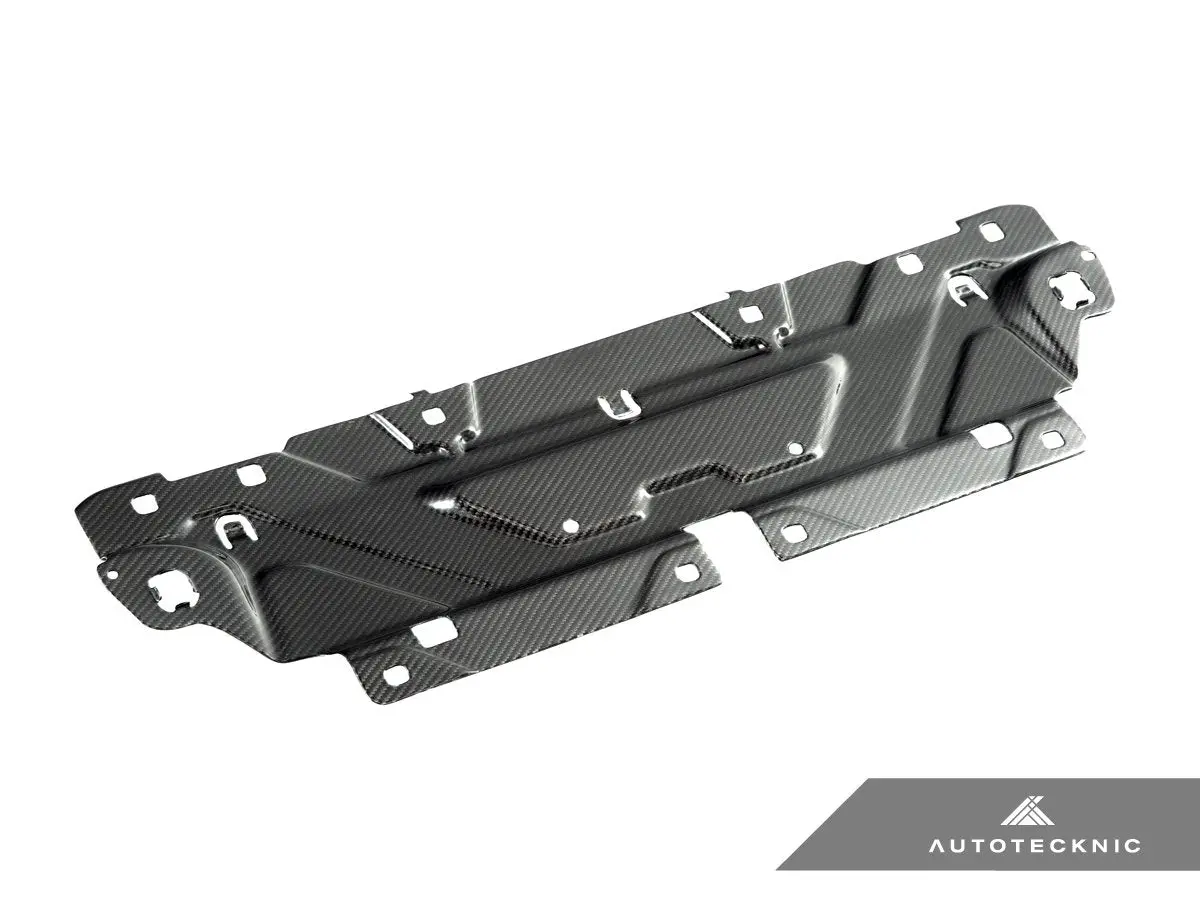 Autotecknic Dry Carbon Fiber Cooling Shroud - G22/ G26 4-Series 1