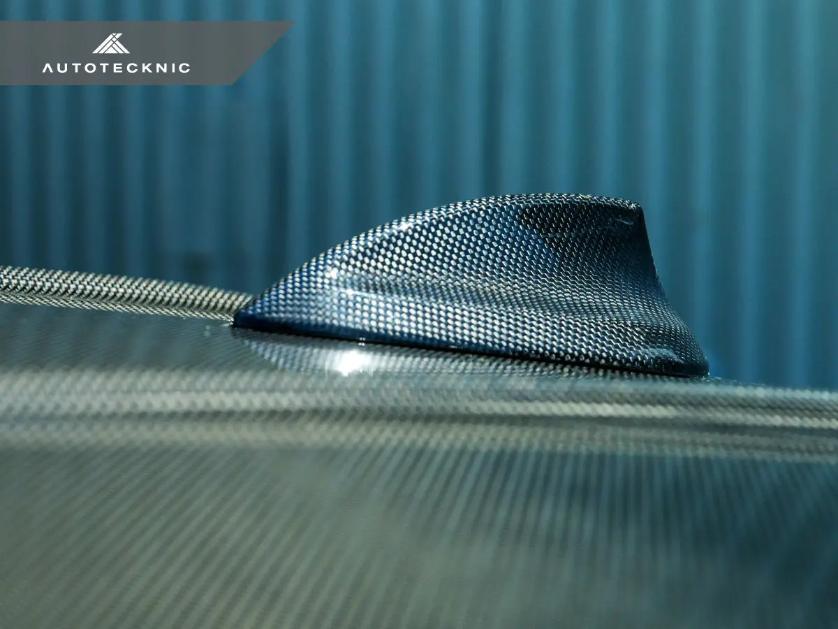 Autotecknic Dry Carbon Roof Antenna Cover - G82 M4 1