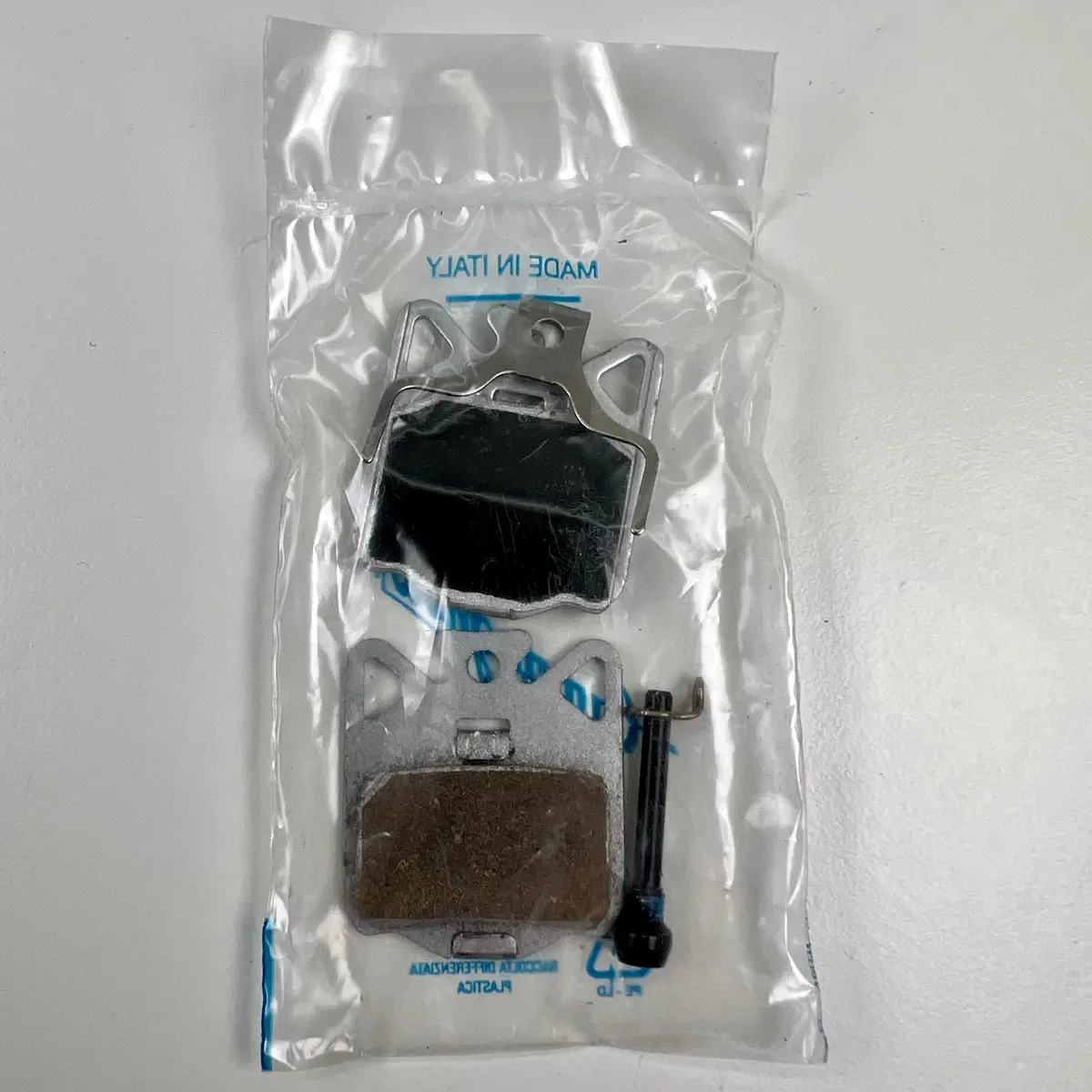 Campagnolo Db-410 Organic Disc Brake Pads-Resin Compound 1