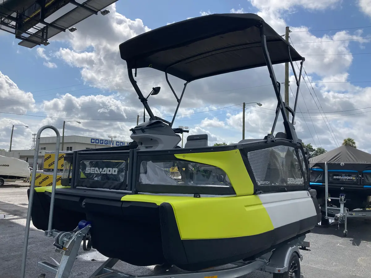 2024 Sea-Doo Switch Sport Compact 13 170 1