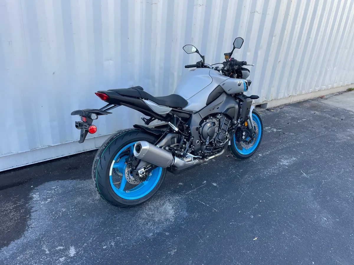 2025 Yamaha Mt-10 2