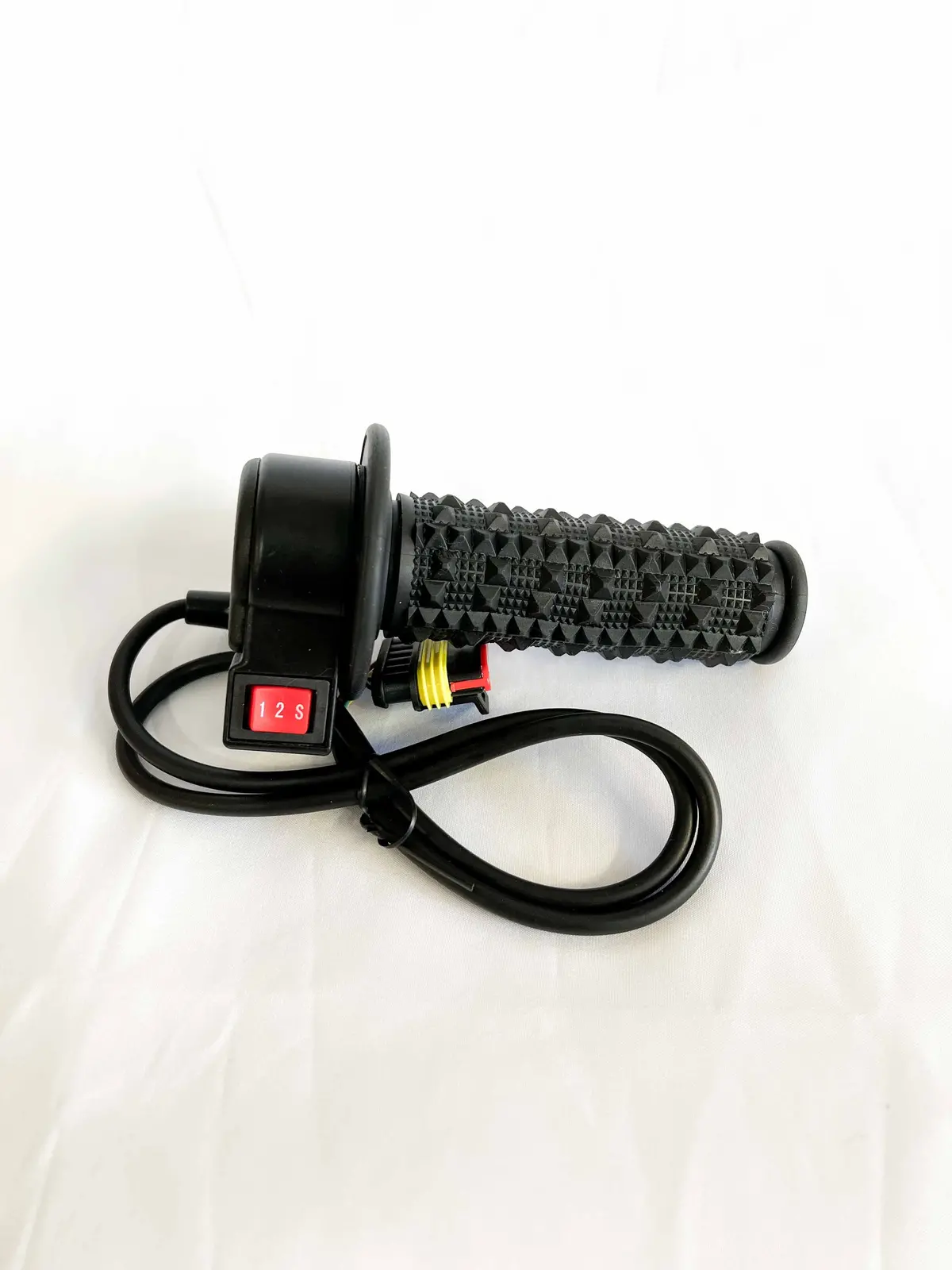 Throttle - Etm Rtr 2025 1