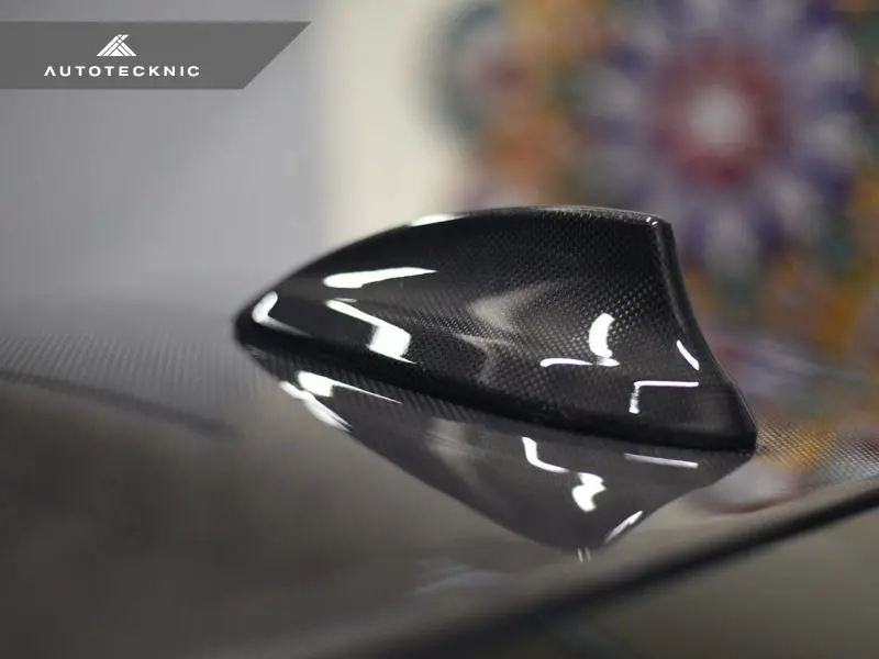 Autotecknic Dry Carbon Roof Antenna Cover - F22 2-Series | F30 3-Series | F32 4-Series | F87 M2 | F80 M3 | F82 M4 1