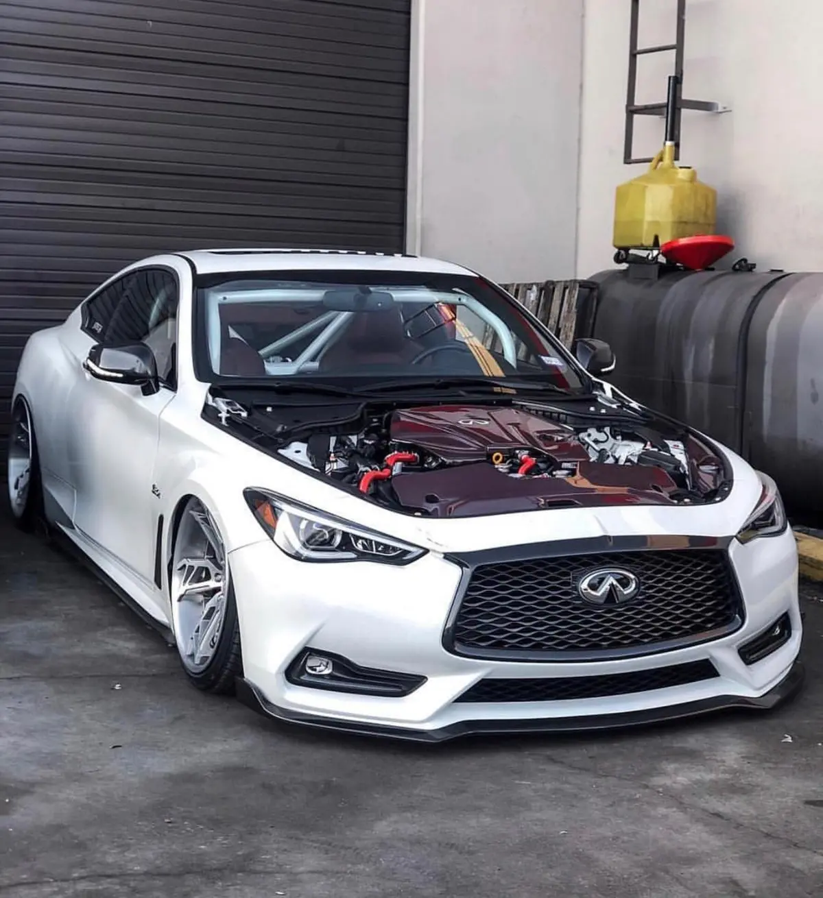 Studiorsr Infiniti Q60 6-Point Roll Cage / Roll Bar 1