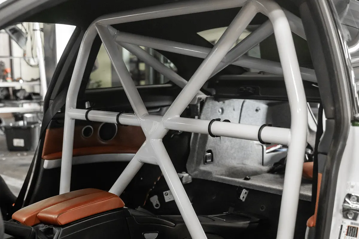Studiorsr E92 M3 Roll Cage / Roll Bar 1