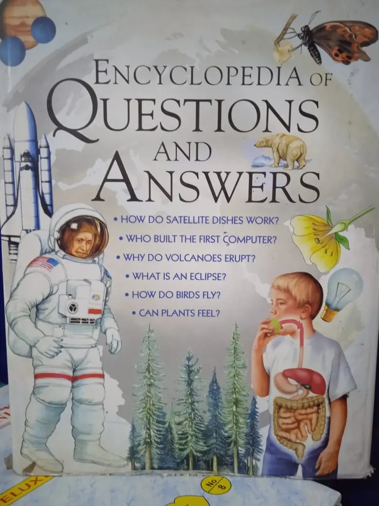 Encyclopedia Of Questions And Answers By Nicola Baxter [Hardcover] Old Book 1