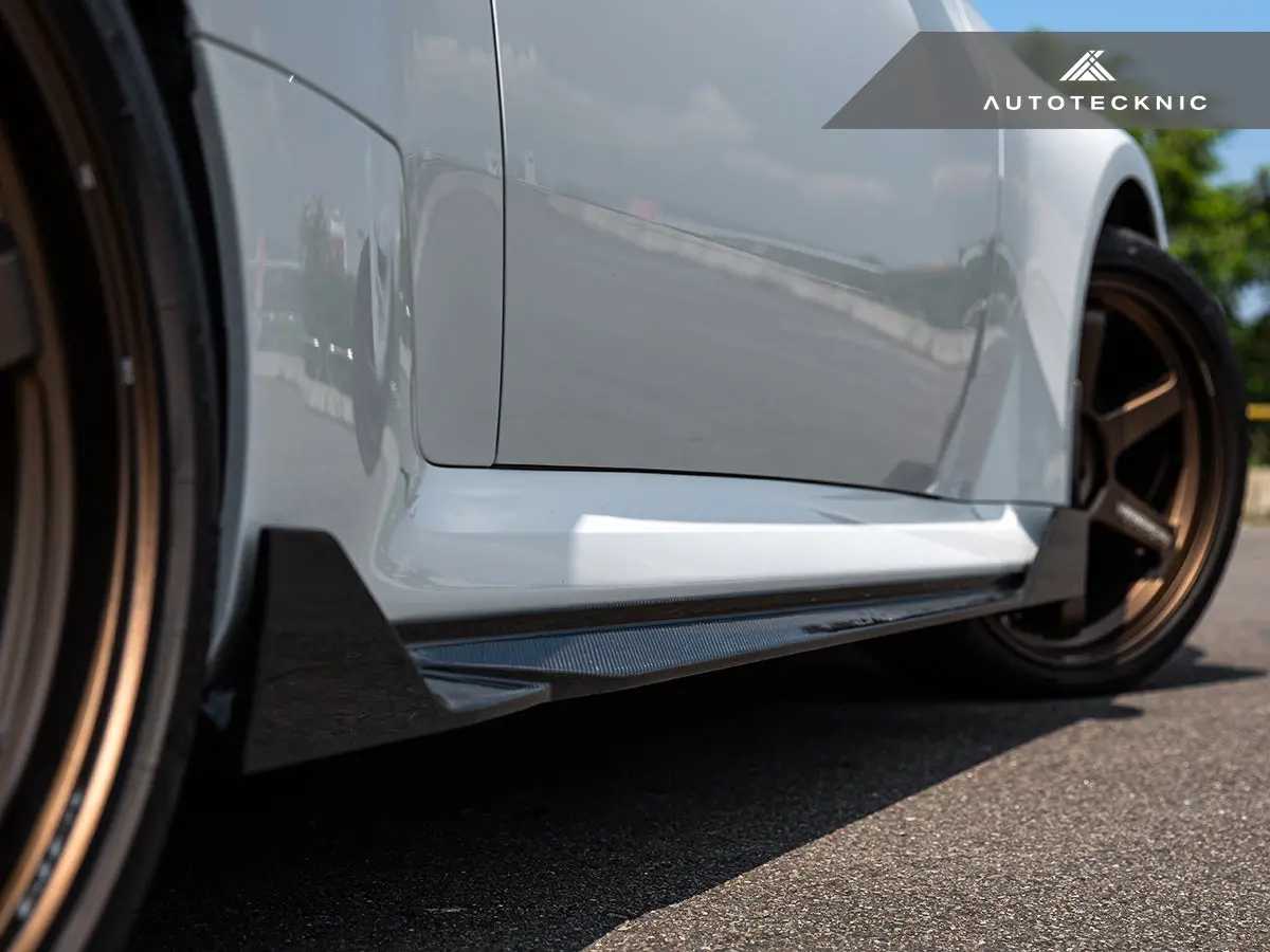 Autotecknic Dry Carbon Side Skirt Extension Set - G87 M2 2