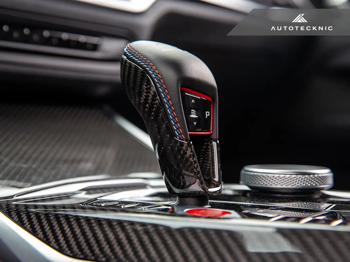 Autotecknic Dry Carbon Gear Selector Cover - G09 Xm 2