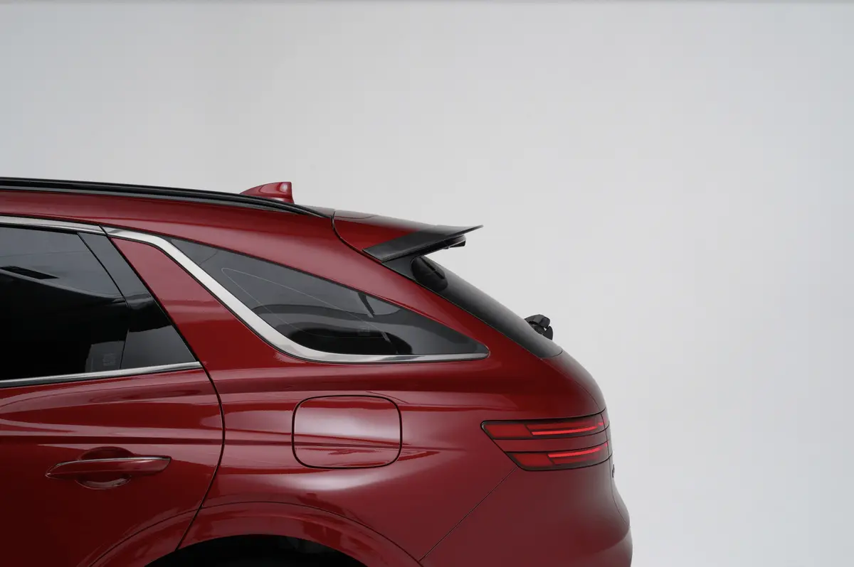 Genesis Gv70 Carbon Fiber Roof Spoiler 2