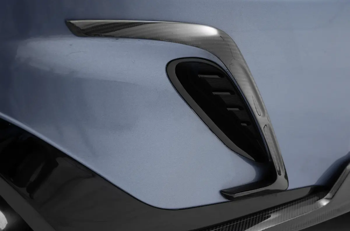 Kia Stinger Vent Cover 1